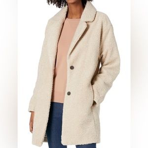 Daily Ritual woman’s teddy bear fleece oversized jacket